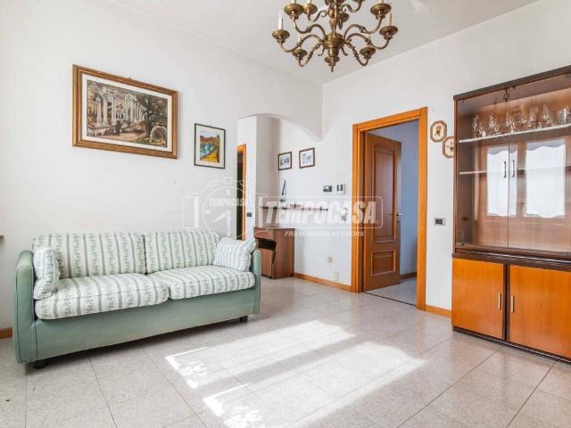 Appartamento in vendita a Uboldo VA