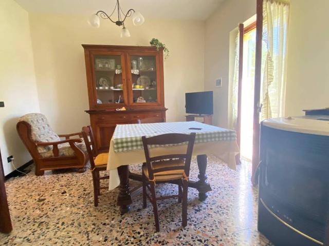 Appartamento in vendita a Urbe SV