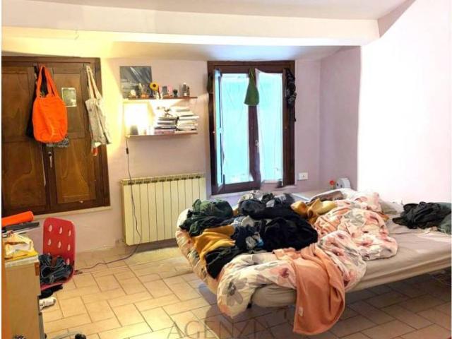 Appartamento in vendita a Urbino PU