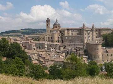 Appartamento in vendita a Urbino PU
