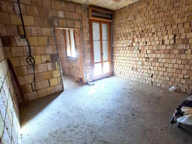 Appartamento in vendita a Urbino PU