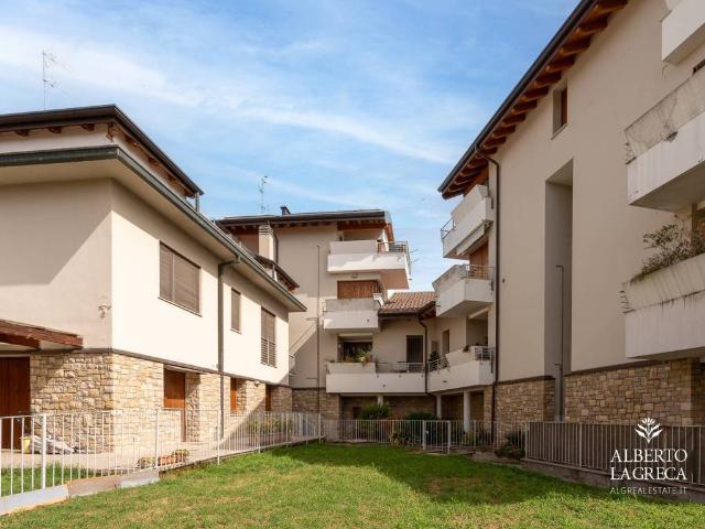 Appartamento in vendita a Usmate Velate MB