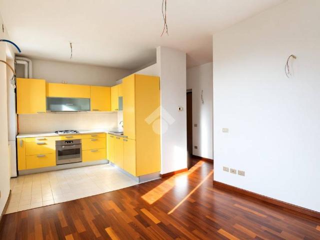 Appartamento in vendita a Usmate Velate MB