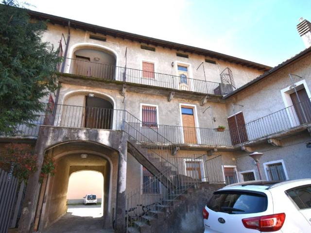 Appartamento in vendita a Usmate Velate MB