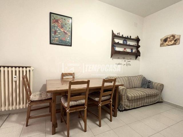 Appartamento in vendita a Usmate Velate MB