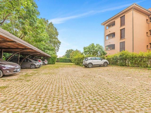 Appartamento in vendita a Usmate Velate MB