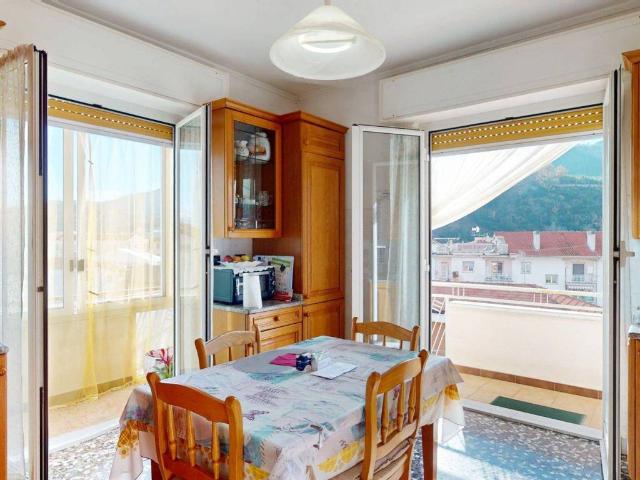 Appartamento in vendita a Vado Ligure SV
