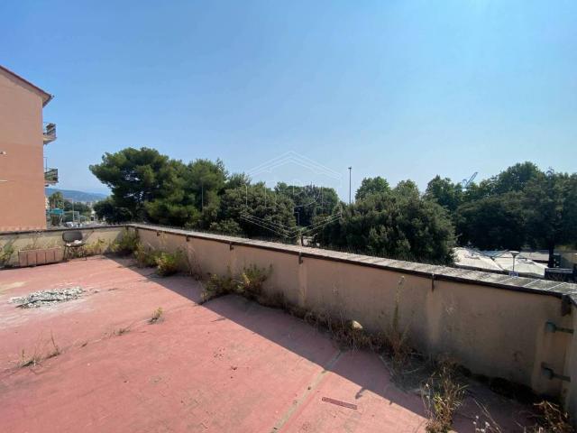 Appartamento in vendita a Vado Ligure SV