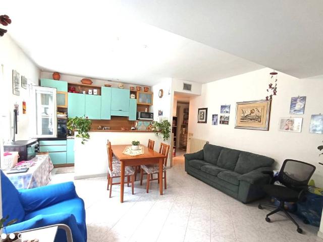 Appartamento in vendita a Vado Ligure SV