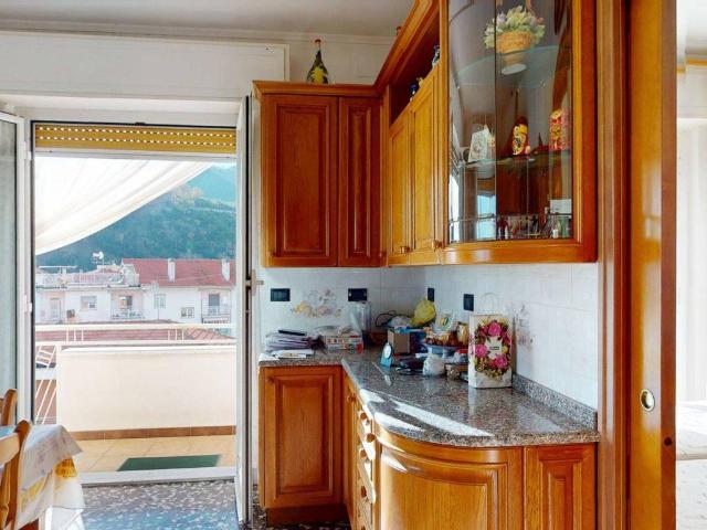 Appartamento in vendita a Vado Ligure SV