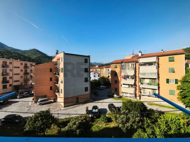 Appartamento in vendita a Vado Ligure
