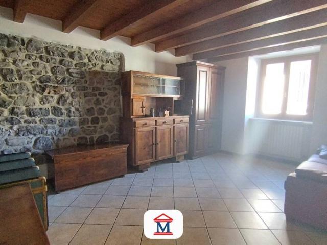 Appartamento in vendita a Val Brembilla BG