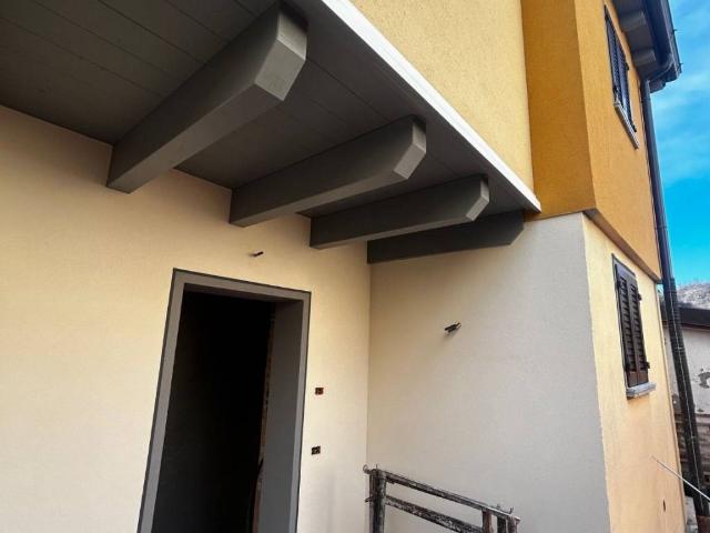 Appartamento in vendita a Valmadrera LC