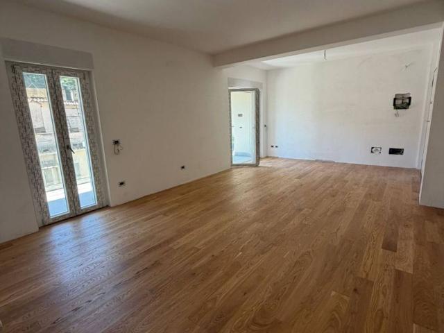 Appartamento in vendita a Valmontone RM
