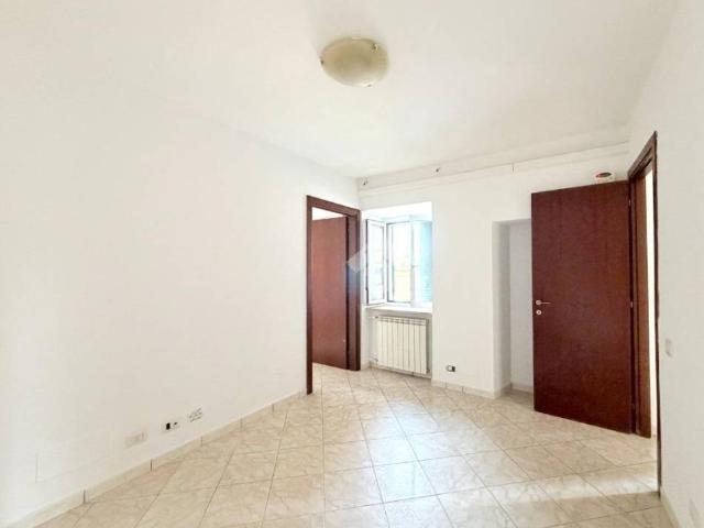 Appartamento in vendita a Valmontone RM
