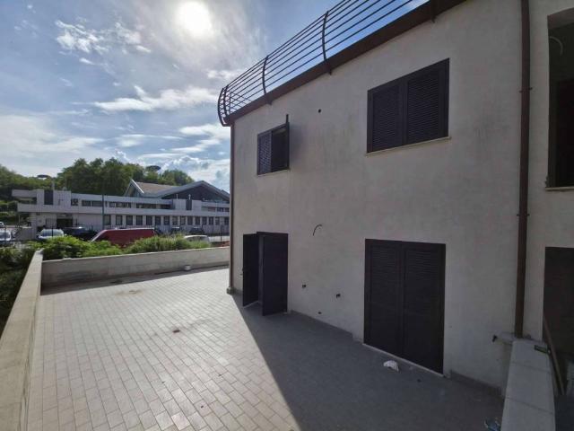 Appartamento in vendita a Valmontone RM