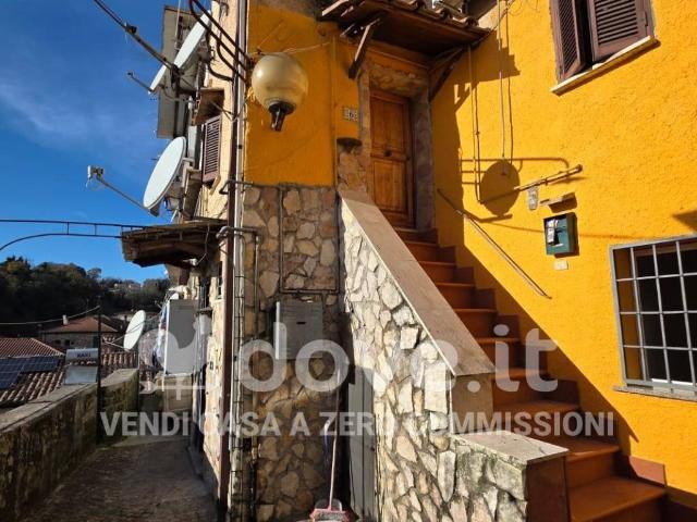 Appartamento in vendita a Valmontone RM