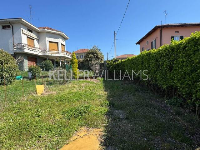 Appartamento in vendita a Valmorea CO