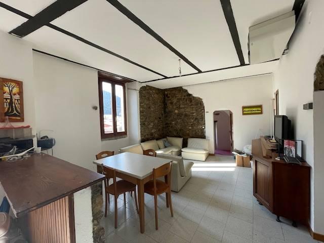 Appartamento in vendita a Valbrona