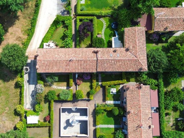 Appartamento in vendita a Valeggio sul Mincio VR