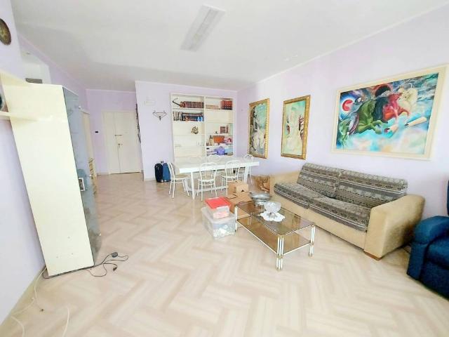 Appartamento in vendita a Valenzano BA