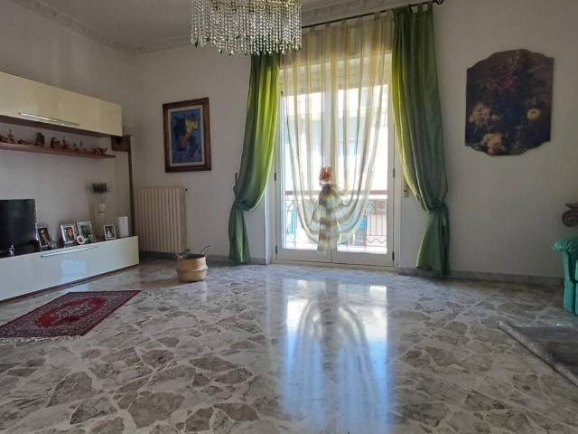 Appartamento in vendita a Valenzano BA