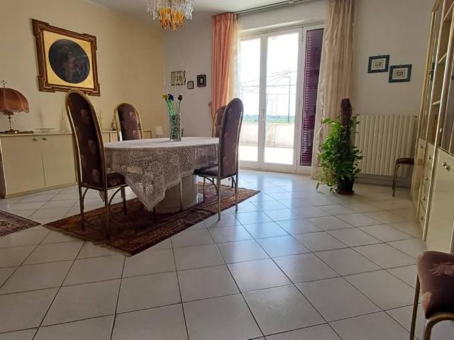 Appartamento in vendita a Valenzano BA