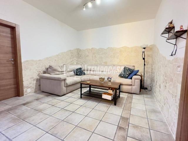 Appartamento in vendita a Valenzano BA
