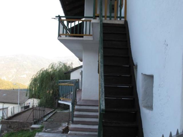 Appartamento in vendita a Valfloriana