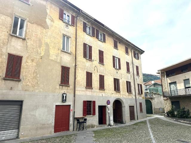 Appartamento in vendita a Valgreghentino LC