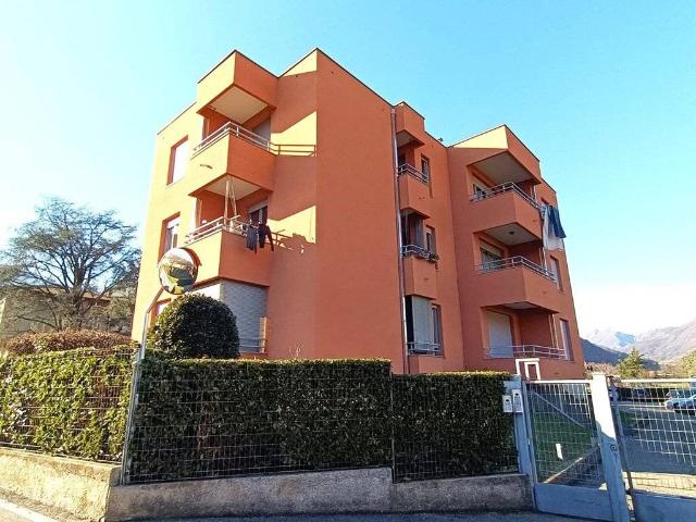 Appartamento in vendita a Valgreghentino LC