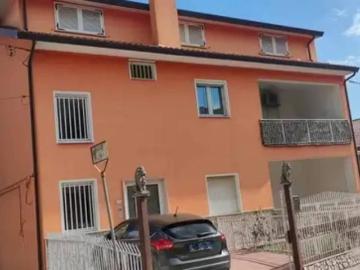 Appartamento in vendita a Vallata AV