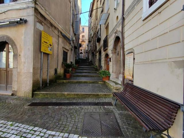 Appartamento in vendita a Vallecorsa FR