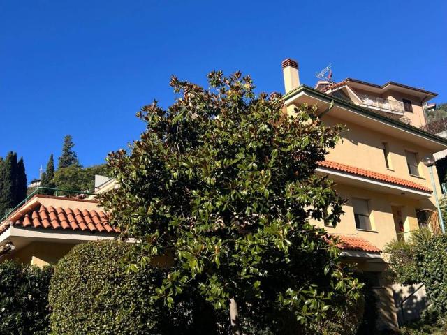 Appartamento in vendita a Vallebona IM