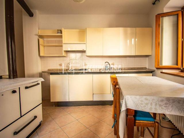 Appartamento in vendita a Vallelaghi TN