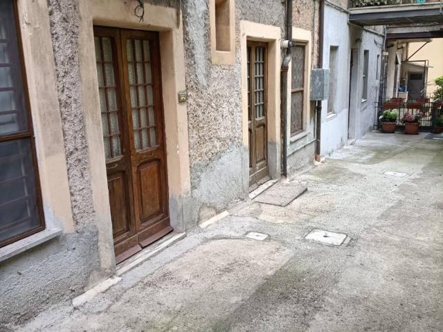 Appartamento in vendita a Vallerano VT