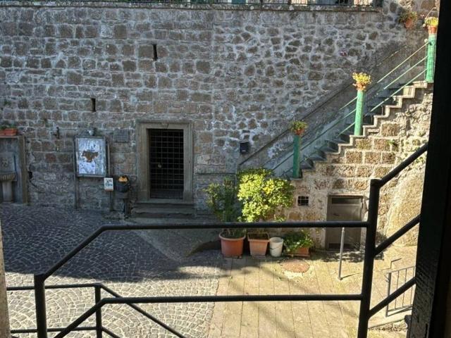 Appartamento in vendita a Vallerano VT