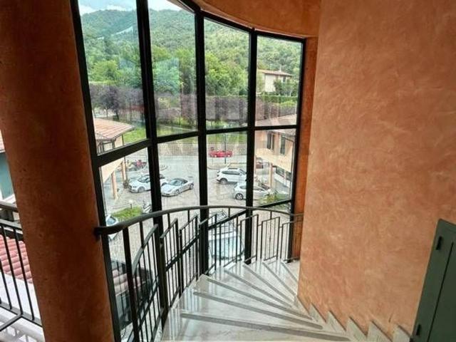 Appartamento in vendita a Vallio Terme
