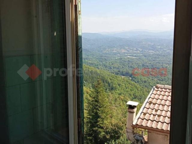 Appartamento in vendita a Vallinfreda RM