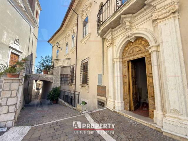 Appartamento in vendita a Vallinfreda RM