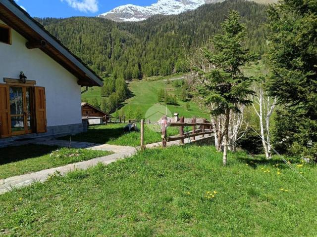 Appartamento in vendita a Valsavarenche AO