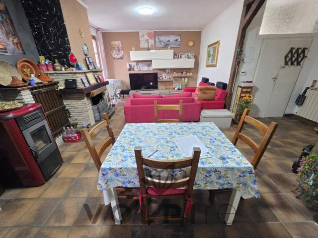 Appartamento in vendita a Valtopina PG