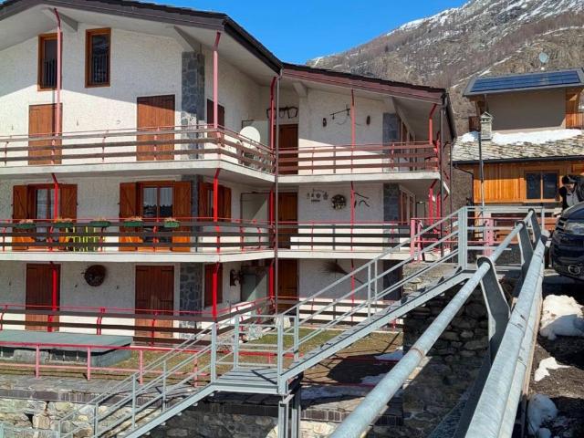 Appartamento in vendita a Valtournenche AO
