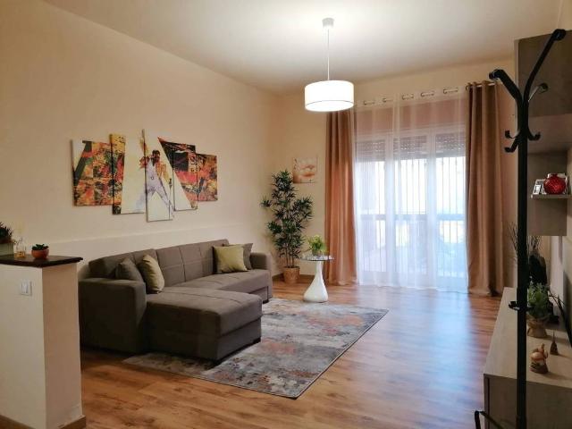 Appartamento in vendita a Valverde CT