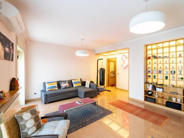 Appartamento in vendita a Valverde CT