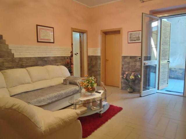 Appartamento in vendita a Valverde CT