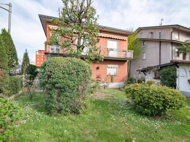 Appartamento in vendita a Vaprio d'Adda MI