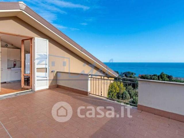 Appartamento in vendita a Varazze SV