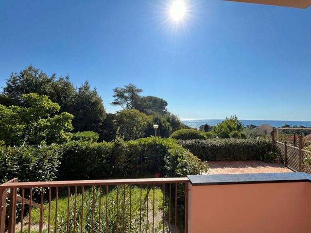 Appartamento in vendita a Varazze SV