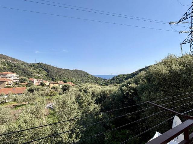 Appartamento in vendita a Varazze SV